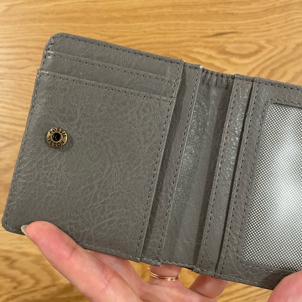 Fossil Logan Grey Leather Rfid-Blocking Mini Mult… - image 5